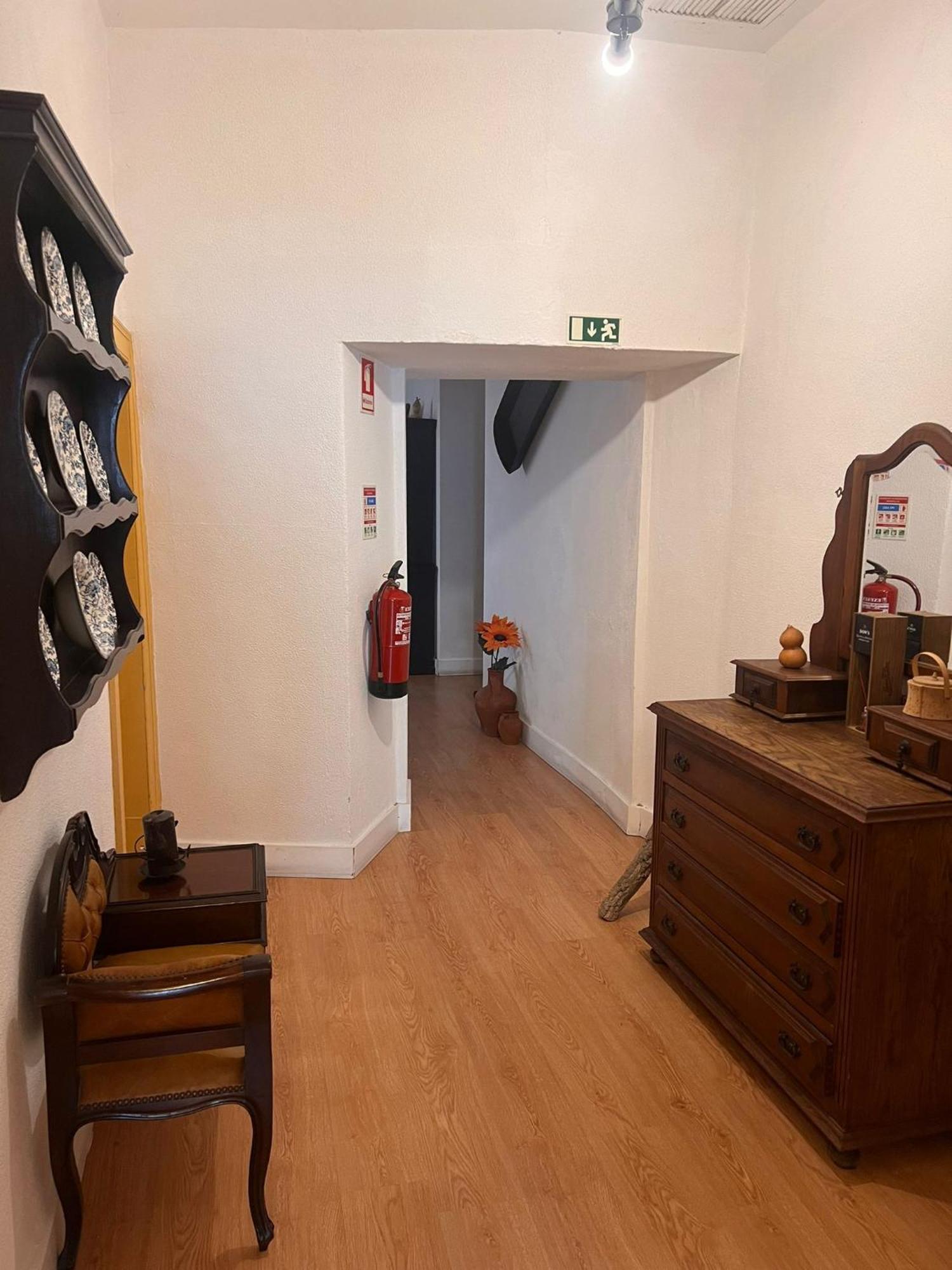 Avis Guesthouse Évora Exteriör bild