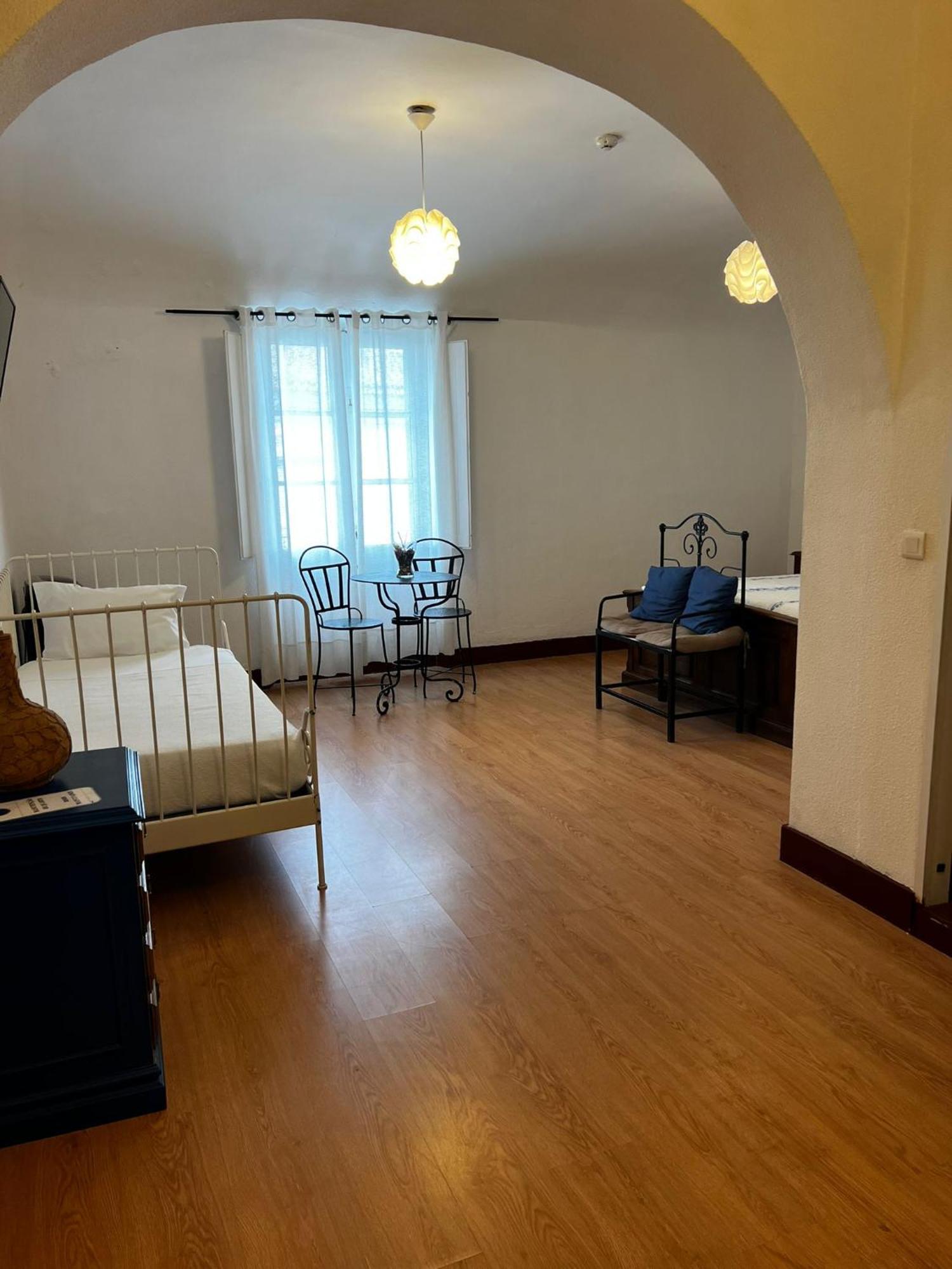 Avis Guesthouse Évora Exteriör bild