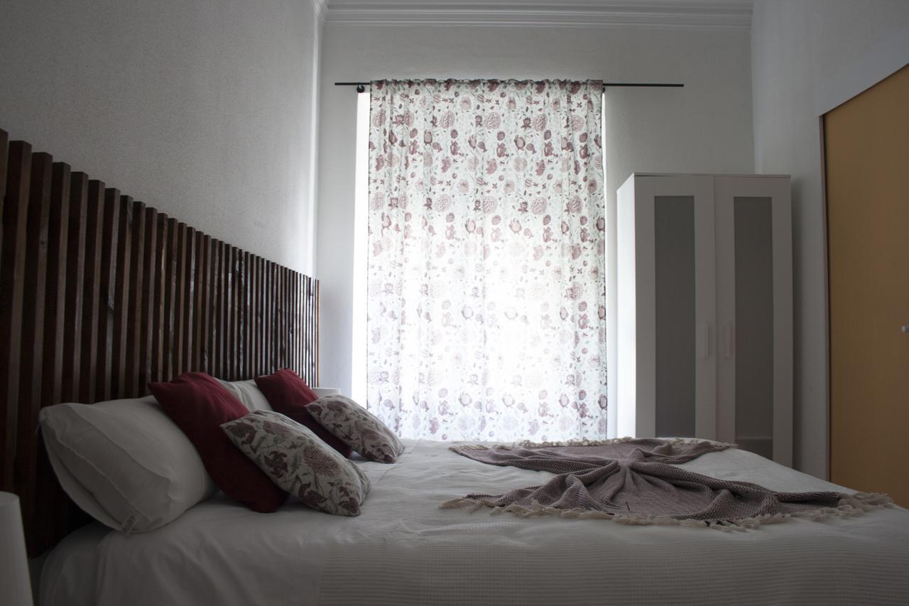 Avis Guesthouse Évora Exteriör bild